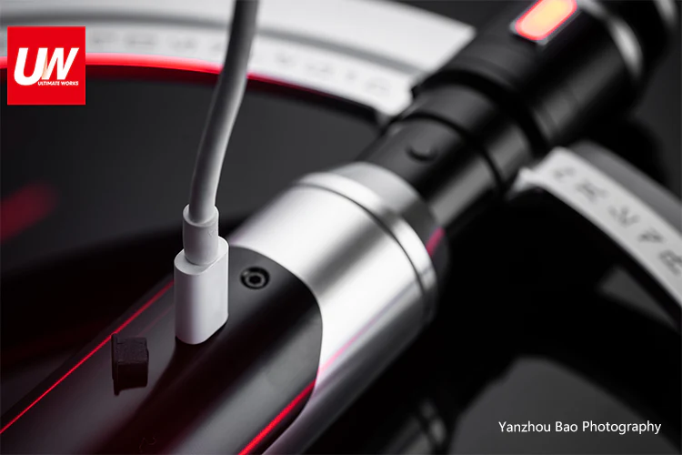 Ultimate Works SS "Sister" Custom Saber - Image 12