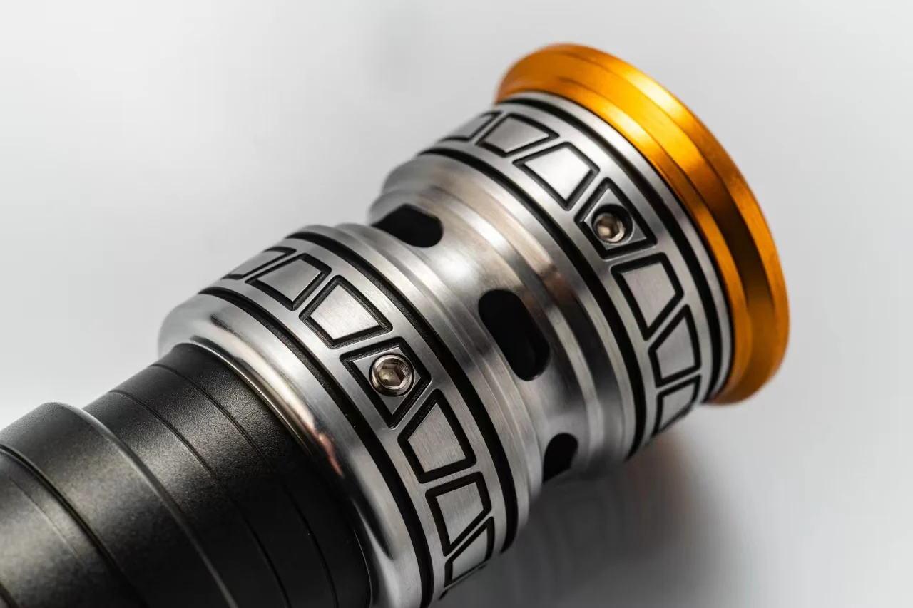 Ultimate Works The Apprentice Flyte V3 - The Most affordable pixel saber! - Image 3