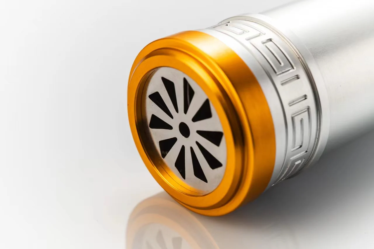 Ultimate Works The Apprentice Flyte V3 - The Most affordable pixel saber! - Image 4