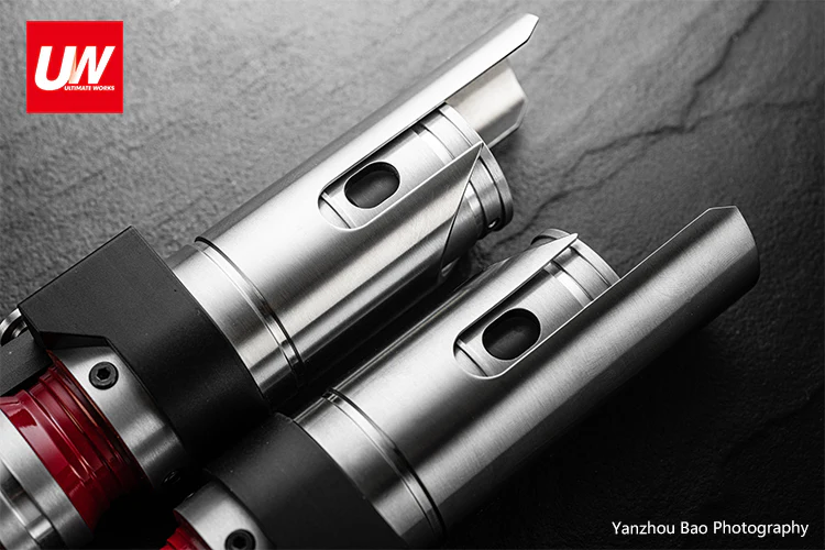 Ultimate Works DR 'DARK REY' Custom Saber - Image 7