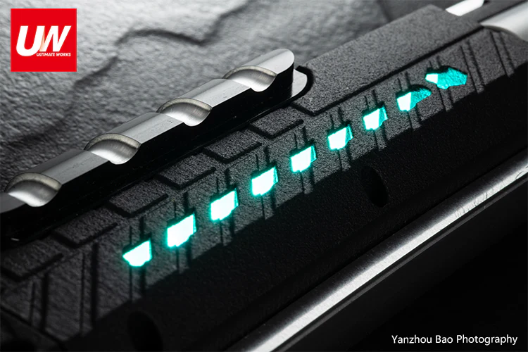 Ultimate Works FULCRUM Custom Saber - Image 13