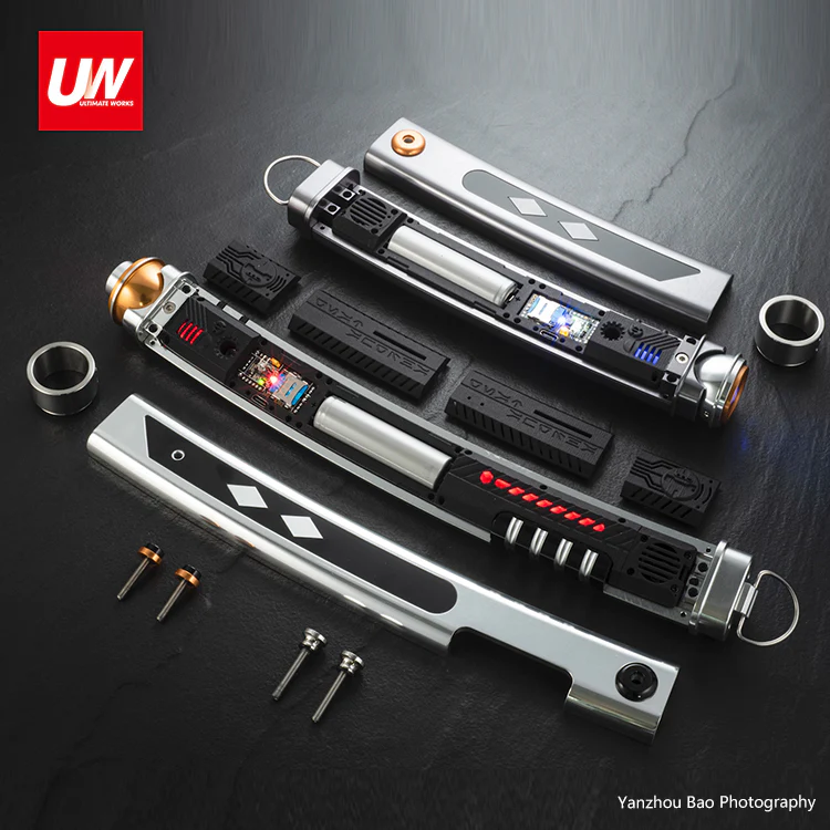 Ultimate Works FULCRUM Custom Saber - Image 9